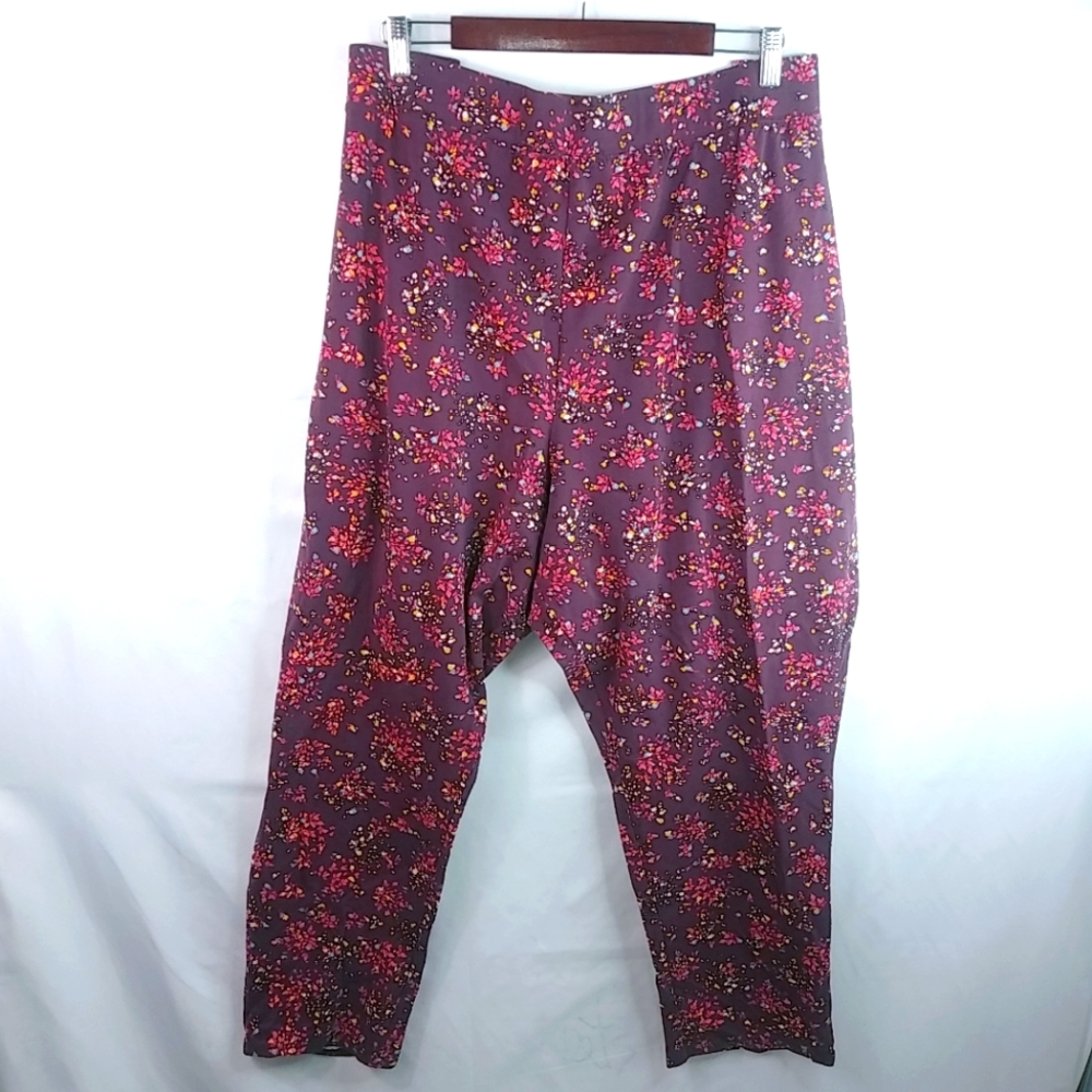 Chelsea Studio 4X Berry Bouquet Leggings Plus